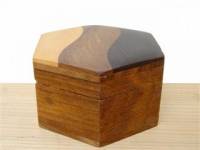Scatola legno esagonale
